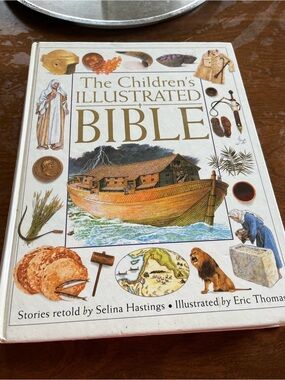 The Children's Illustrated Bible - White Hardcover Kids Bible